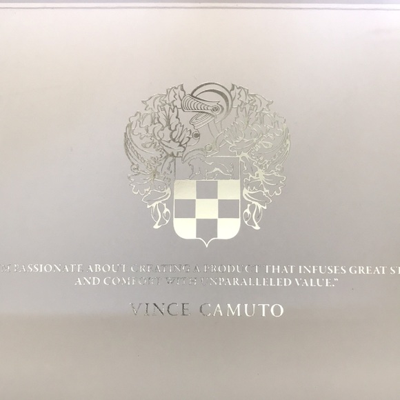 SOLD⭐️Host Pick⭐️ Vince Camuto Rallsan Strappy Rhinestone Sandal Mimosa Women 8W - Picture 4 of 8